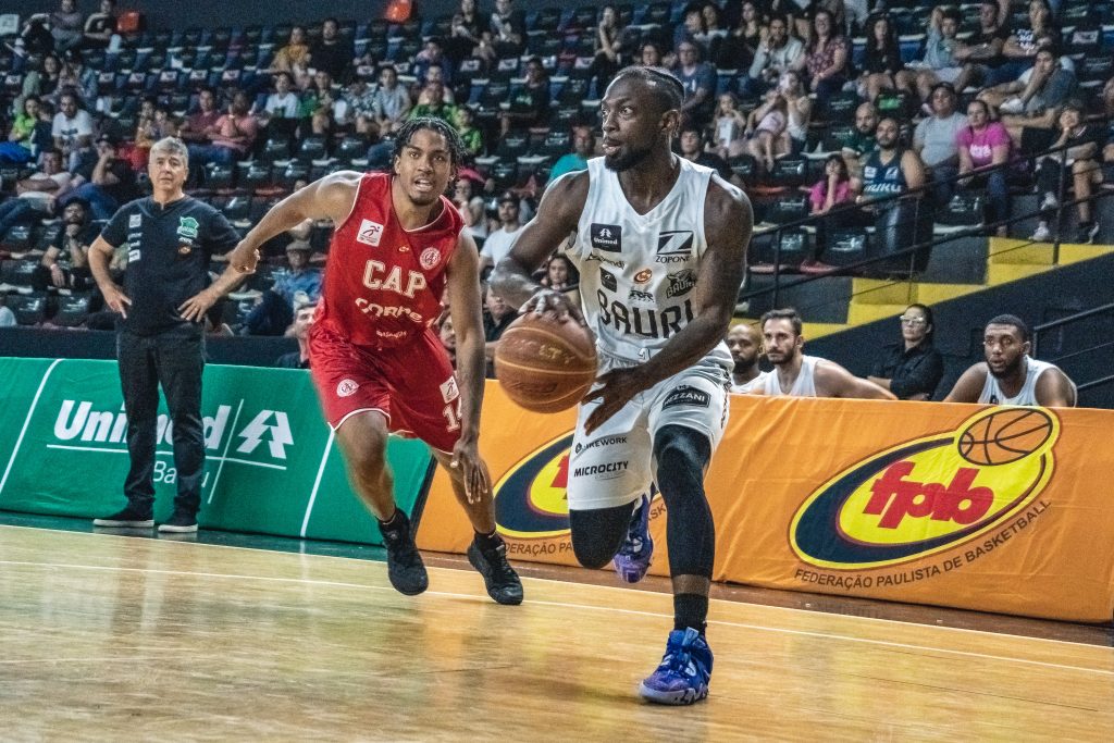 Em noite inspirada, Bauru Basket vence o Paulistano FPB