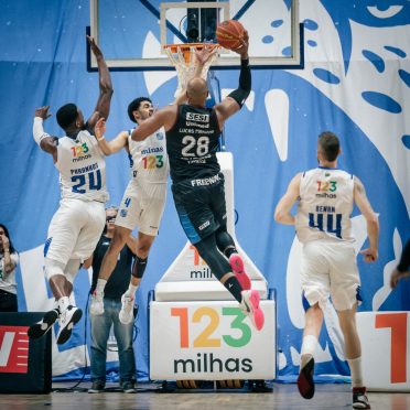 Sesi Franca leva a melhor no primeiro jogo da final do NBB